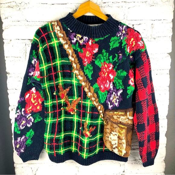 Vintage The Eagle’s Eye Handknitted Floral Hat Bag Sweater